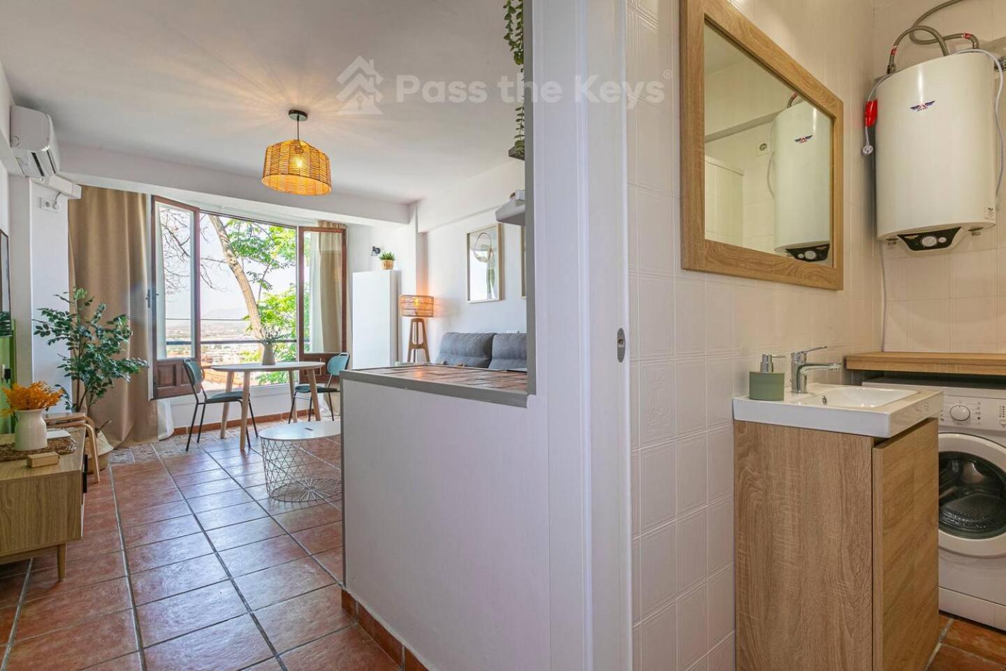 Pass The Keys Cozy In Heart Of Nueva Andalucia Appartement Marbellac