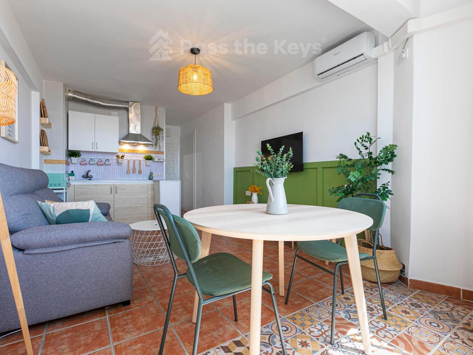 Appartement Pass The Keys Cozy In Heart Of Nueva Andalucia Marbellac